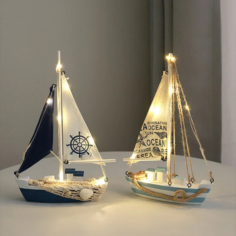 Barco à Vela Decorativo em Madeira